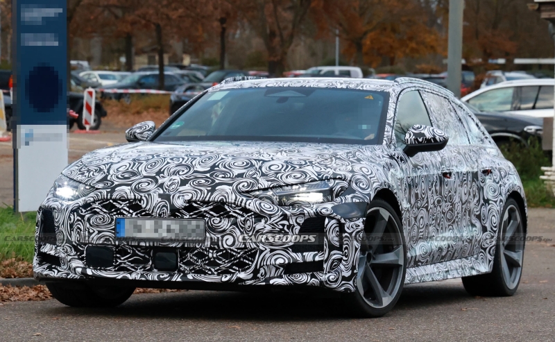 2026 Audi RS5 Avant Shows Off Hybrid Engine’s Fat Oval Tailpipes