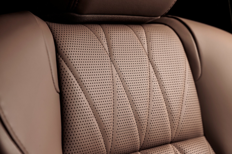 Mitsubishi’s Updated 2025 Outlander Arrives In America Early Next Year