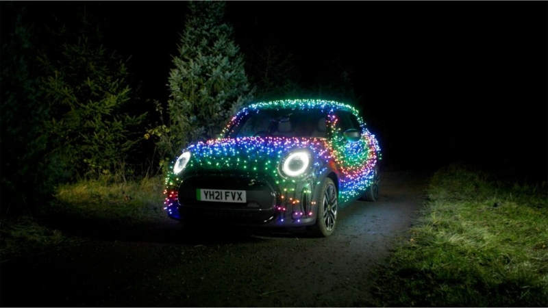Police Warn Against Adding Christmas Lights To Your Car