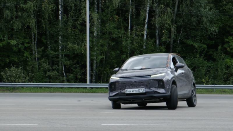 Russia’s New Kama Atom EV Is A Weird-Looking SUV With Chinese Tech