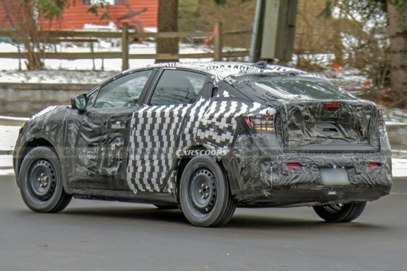2026 Nissan Leaf Ditches Dorky Looks, Gets Much Needed Glow Up