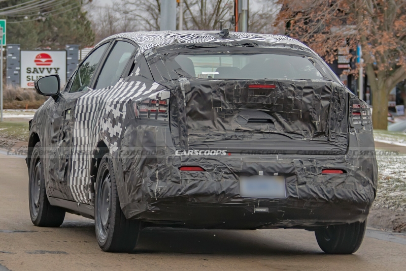 2026 Nissan Leaf Ditches Dorky Looks, Gets Much Needed Glow Up
