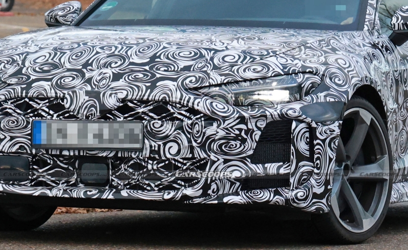 2026 Audi RS5 Avant Shows Off Hybrid Engine’s Fat Oval Tailpipes