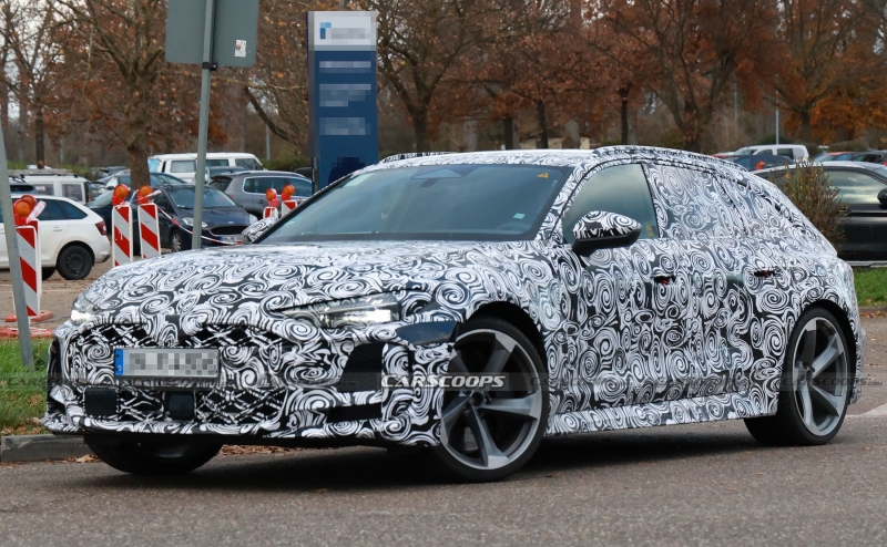 2026 Audi RS5 Avant Shows Off Hybrid Engine’s Fat Oval Tailpipes