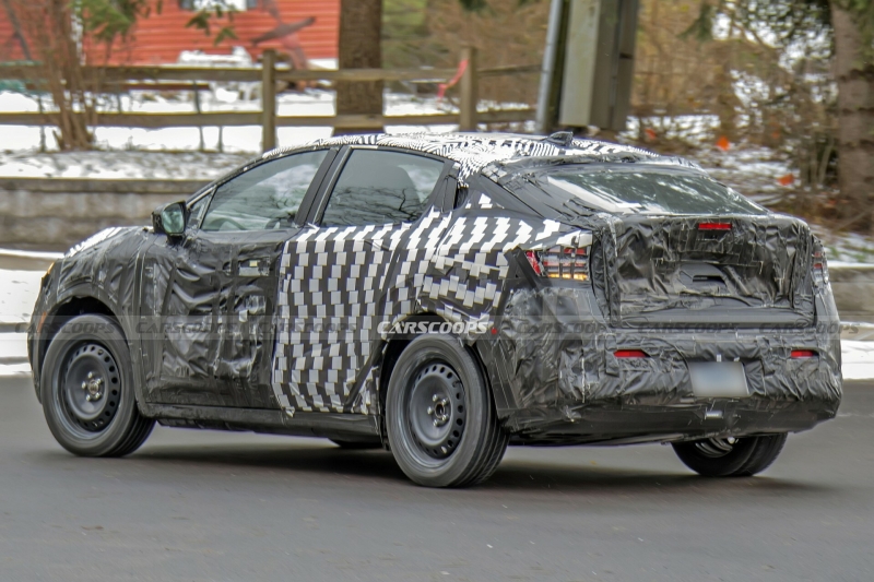 2026 Nissan Leaf Ditches Dorky Looks, Gets Much Needed Glow Up